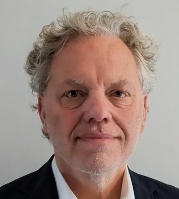 Dr Arno Kromminga